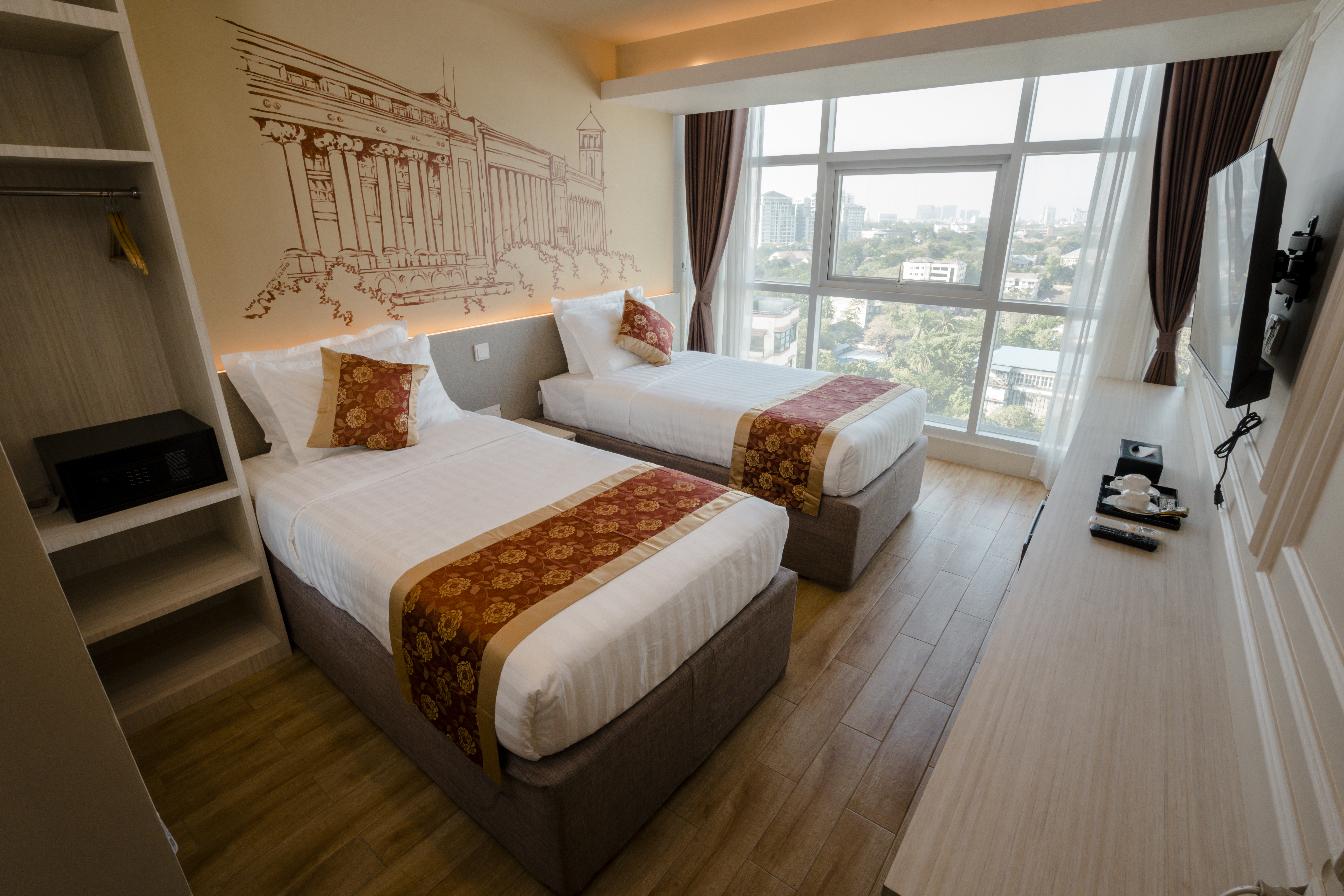 Super Deluxe Twin Room City View